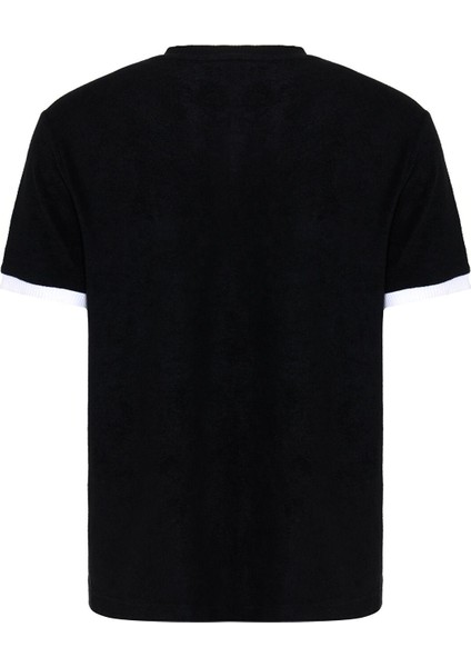 Lisanslı Yazılı Logolu Siyah T-Shirt indirimleri