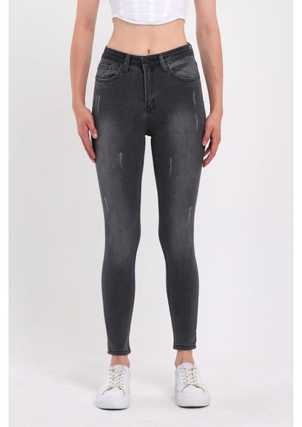 Kadın Tırnaklı Taşlamalı Jeans