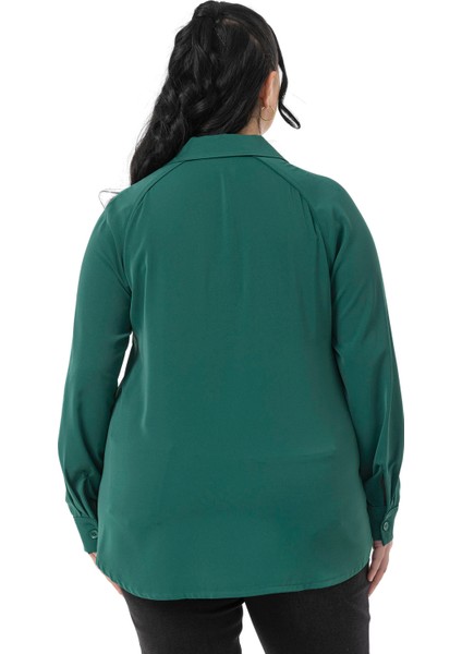 Büyük Beden Reglan Kollu Zümrüt Yeşili Gömlek modelleri