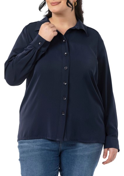 Büyük Beden Reglan Kollu Lacivert Gömlek fırsatları