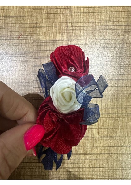 Kırmızı Beyaz Çiçekli Taşlı Broş Yaka Iğnesi 12x4 cm
