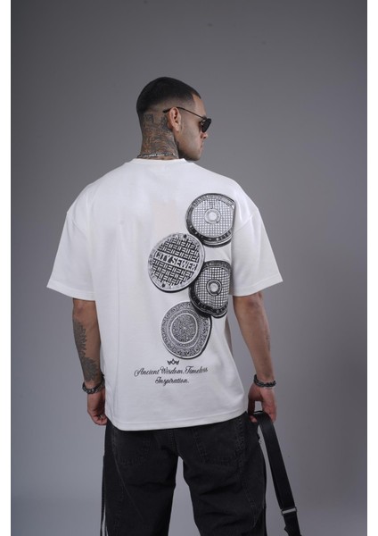 Bisiklet Yaka Sırtı Baskılı Double Face Oversize Kalıp Unisex Tişört indirimleri