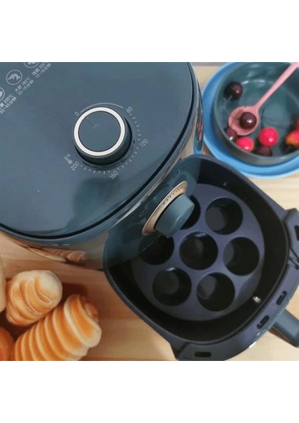 7 Gözlü Silikon Çok Amaçlı Airfryer Muffin Cupcake Kek ve Çörek Pişirme Kalıbı ( Lisinya )