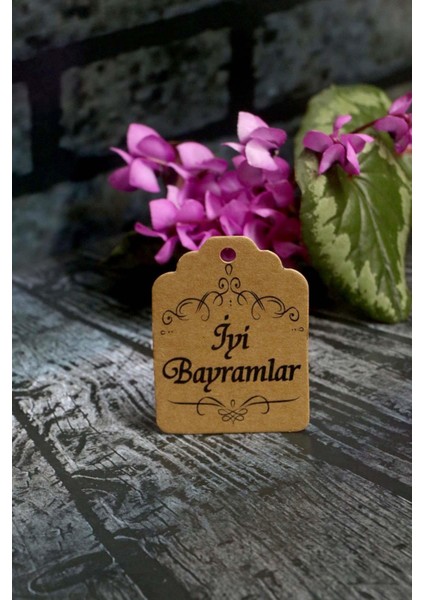 Bayram Etiketi - Iyi Bayramlar Baskılı -50 Adet Desen Baskılı Kraft Bayram Etiketi (4.5 x 6cm)