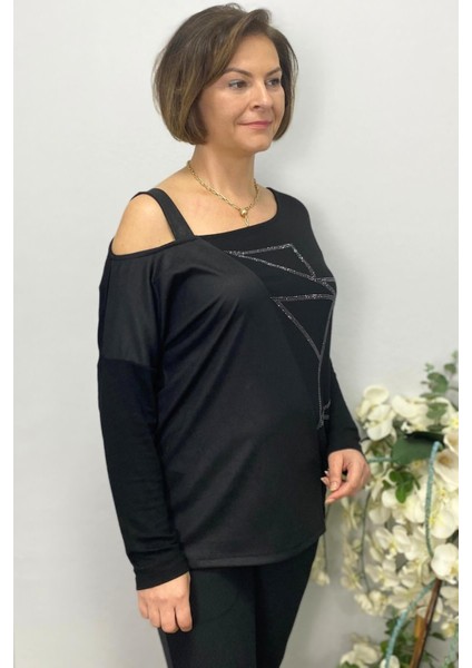 Kadın Siyah Tek Omuz Asimetrik Taş Detaylı Bluz fiyatları