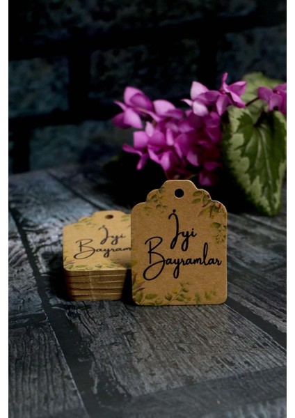 Bayram Etiketi - Iyi Bayramlar Baskılı - 50 Adet Yaprak Baskılı Kraft Bayram Etiketi (4.5 x 6 Cm)