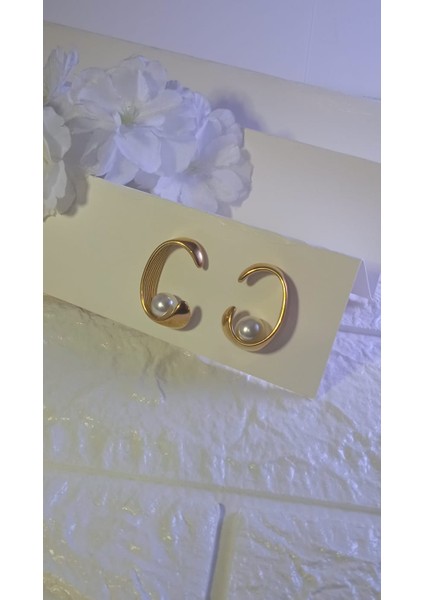 Çelik Gold Incili Oval Küpe