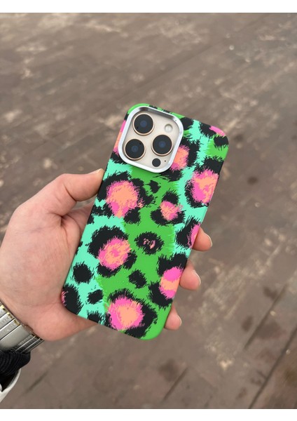 Apple iPhone 12 Pro Karbonfiber Leopar Yeşil Telefon Kılıfı