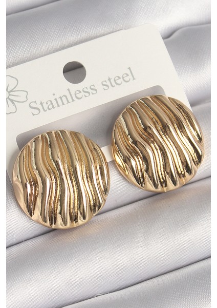 Pirinç Gold Renk İşlemeli Daire Plaka Model Kadın Küpe