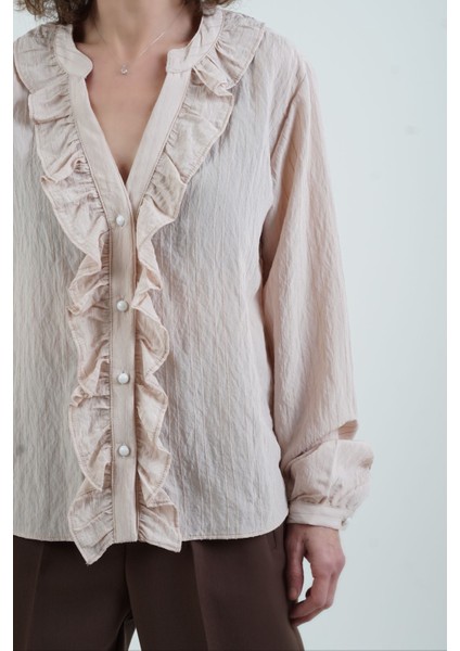 Bej Fırfırlı Gömlek fırsatları