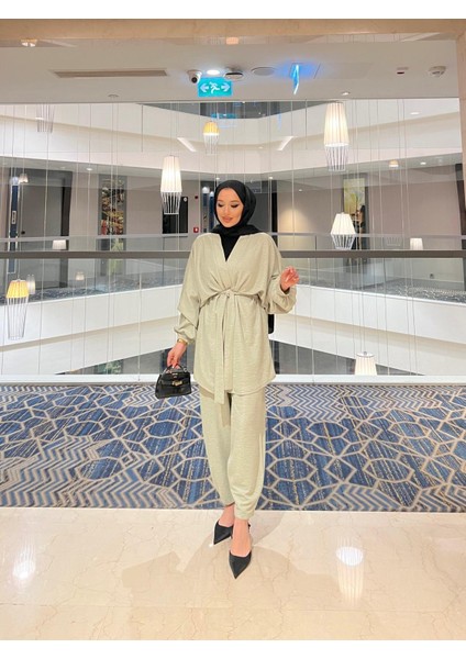 Yarasa Kollu Şalvar Pantolonlu Takım fiyatları