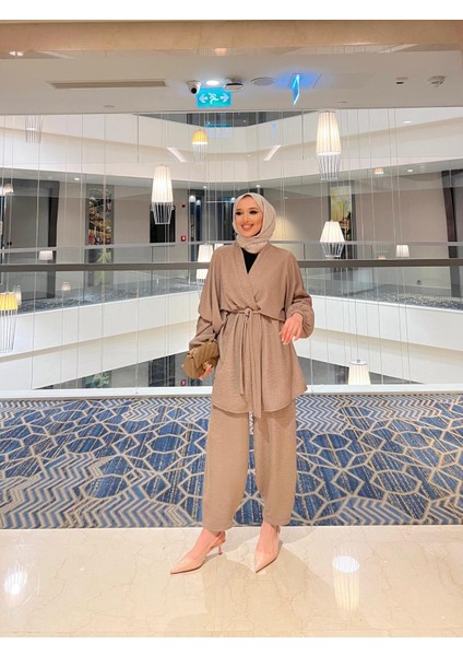 Yarasa Kollu Şalvar Pantolonlu Takım