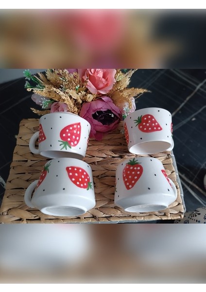 Hediyelik El Işlemeli Çilek Desenli Kahve ve Çay Seti 4'lü
