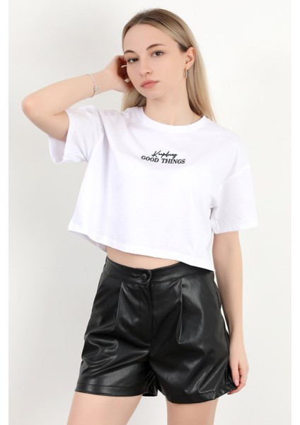 Kadın Bisiklet Yaka Good Things Baskılı T-Shirt Beyaz - 925039