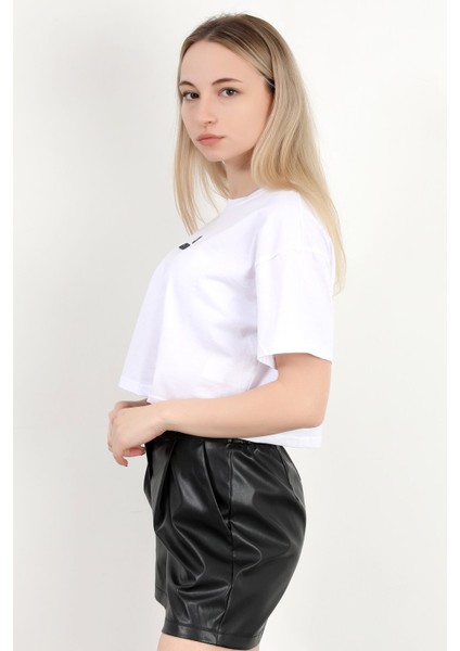 Kadın Bisiklet Yaka Good Things Baskılı T-Shirt Beyaz - 925039 modelleri