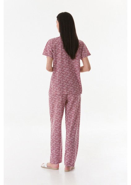 Love Yazı Baskılı Gömlek Yaka Kısa Kollu Pijama Takımı modelleri
