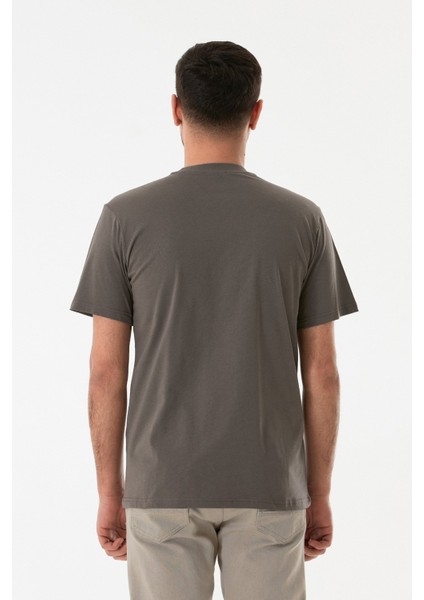 Kabartma Baskılı Bisiklet Yaka Tişört fiyatları