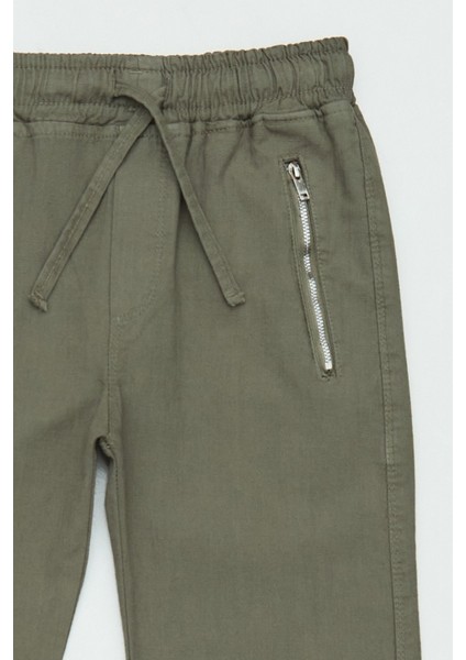 Beli Lastikli Cebi Fermuarlı Gabardin Erkek Çocuk Pantolon