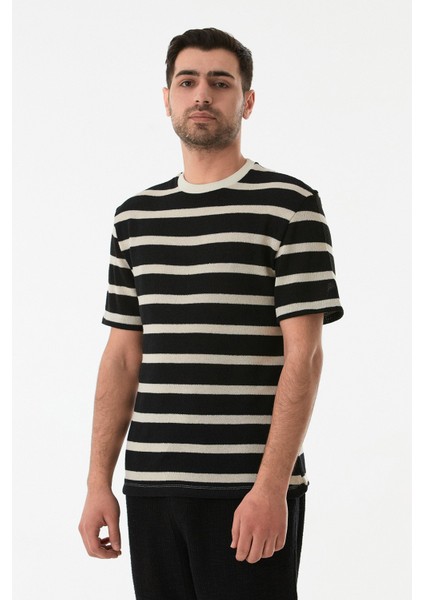 Çizgili Ajurlu Bisiklet Yaka Triko Tişört