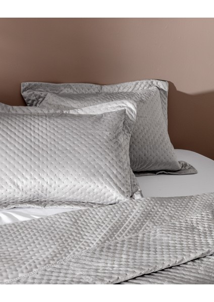 Boulogne Tek Kişilik Kadife Yatak Örtüsü - Gri fiyatları