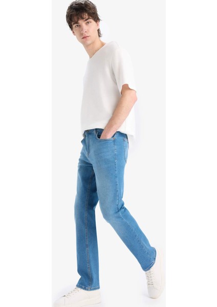 Sergio Regular Fit Normal Kalıp Normal Bel Boru Paça Jean Pantolon E7024AX25SP