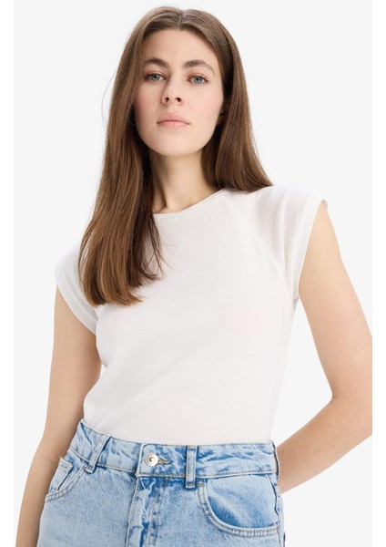 Slim Fit Dar Kesim Bisiklet Yaka Basic Düz Ribana Kısa Kollu Tişört C7334AX25SP