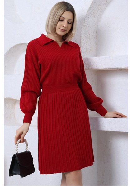 Kadın Kırmızı Polo V Yaka Pileli Etekli Triko Elbise
