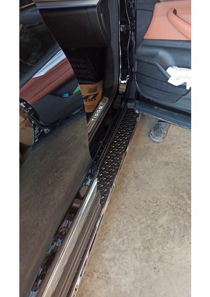 Tiguan Araca Özel Yan Basamak Etekli 2024 2025 2026 2027