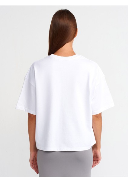 Kadın Oversize Kısa Kollu Pamuklu Beyaz T-Shirt - 31017 fiyatları