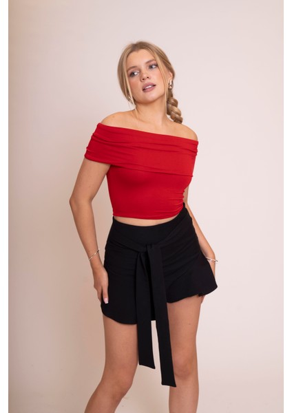 Afrodit Kadın Kırmızı Omzu Açık Büzgülü Crop Body - Şık ve Rahat Fit Bluz fiyatları