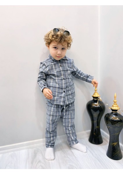 Kareli Erkek Cocuk Takim