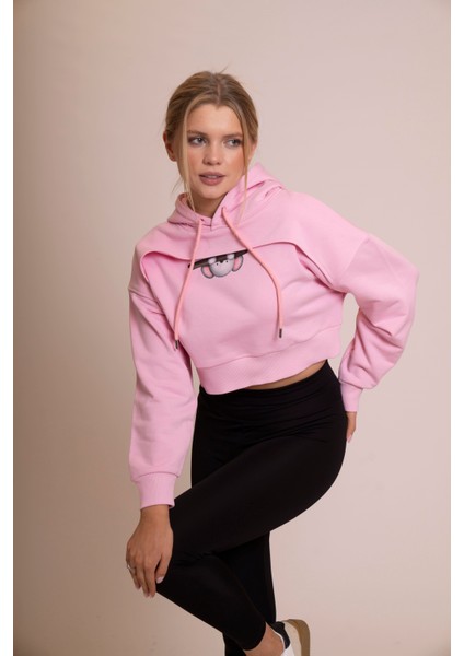 Muse Kadın Pembe Koala Baskılı Crop Sweatshirt - Oversize, Kapüşonlu, Rahat ve Şık fiyatları