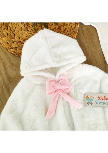 Kız Bebek %100 Pamuklu Pembe Kadife Kumaş Pelerinli Takım BBK5568