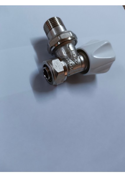 Havlupan 1/2" Köşe Radyatör Vanası Pex