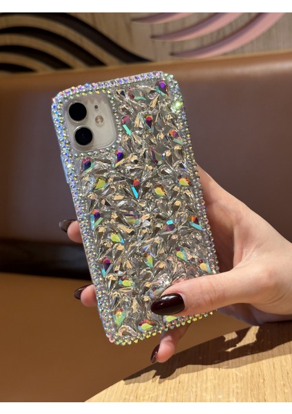 Apple iPhone 12 Uyumlu Lüks Hologram Kristal Taşlı Kılıf