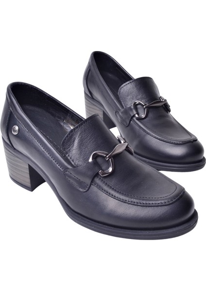 Kadın Deri Topuklu Ayakkabı D25YA-3325 modelleri