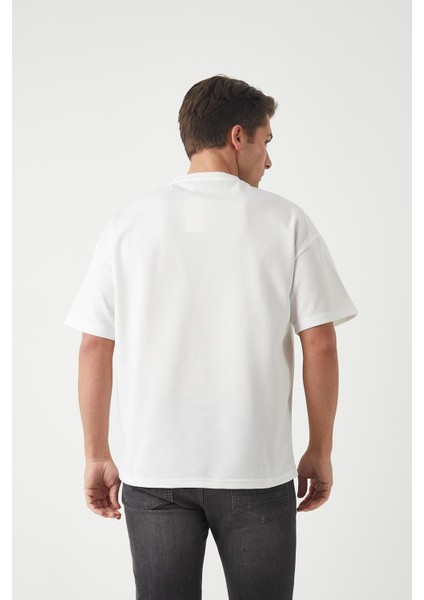 Panel Detaylı Basic Oversize Erkek T-Shirt - Ekru