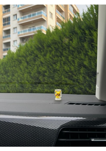 Pikachu Fanus Torpido Üstü Oto Araba Aksesuar Süs modelleri