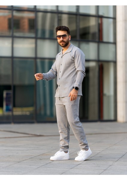 Erkek Takım, Pamuklu Jogger Pantolon ve Gömlek, Şık ve Konforlu Mevsimlik,alt Üst Takım,gri Takım