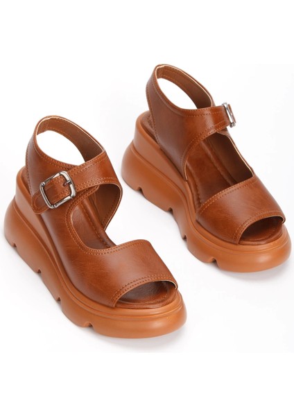 Kadın Kalın Tabanlı Sandalet Taba indirimleri