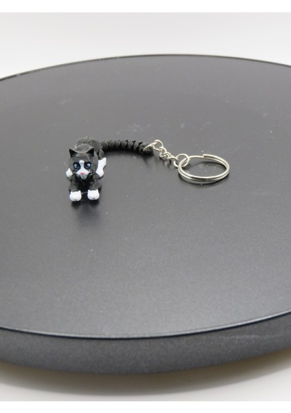 3D Baskı Esnek Kedi Anahtarlık – Şirin ve Hareketli Tasarım