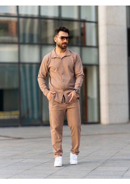 Erkek Takım, Pamuklu Jogger Pantolon ve Gömlek, Şık ve Konforlu Mevsimlik, Alt Üst Takım,kahve Takım ,kahverengi