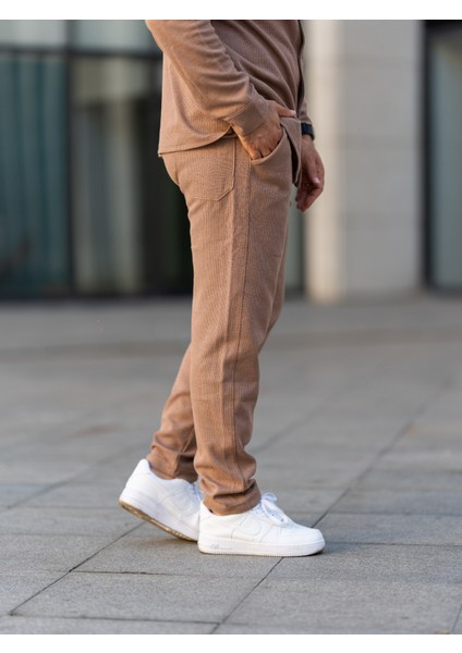 Erkek Takım, Pamuklu Jogger Pantolon ve Gömlek, Şık ve Konforlu Mevsimlik, Alt Üst Takım,kahve Takım ,kahverengi