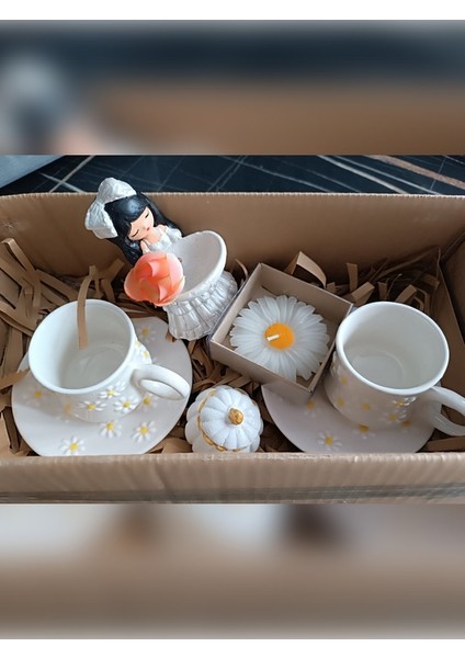 Kahve Seti 2'li Lokumluk ve Papatya Mum Hediyeli