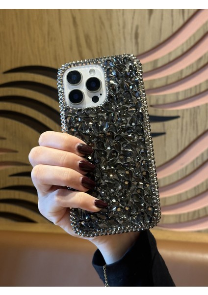 Apple iPhone 15 Pro Max Uyumlu Lüks Siyah Kristal Taşlı Kılıf