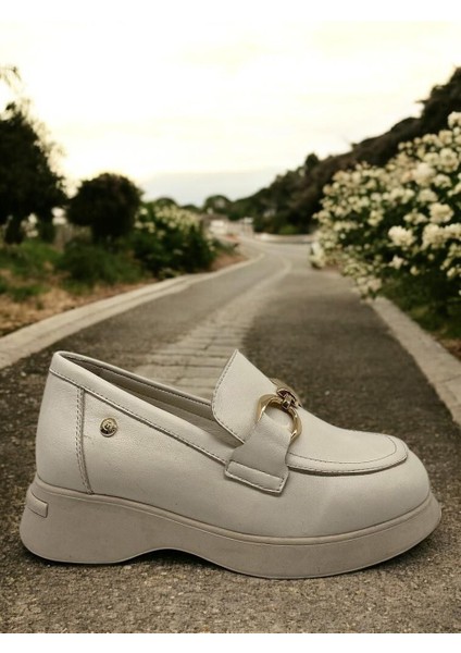 D25YA-3615 Krem Kadın Loafer Deri Tam Ortopedik Casual Günlük Ayakkabı fiyatları
