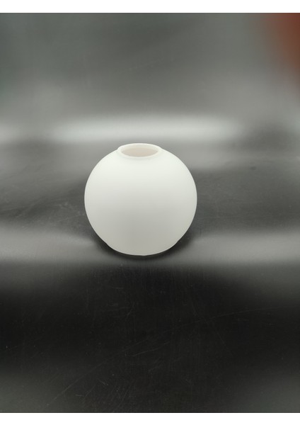 Küçük Avize Camı.yuvarlak,düz Beyaz RENKTE.(ÇAP:10.00 cm -DUY YUVASI:3.00 cm )MUM Ampule Göre.(E.14)