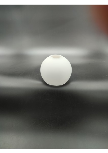 Küçük Avize Camı.yuvarlak,düz Beyaz RENKTE.(ÇAP:10.00 cm -DUY YUVASI:3.00 cm )MUM Ampule Göre.(E.14)