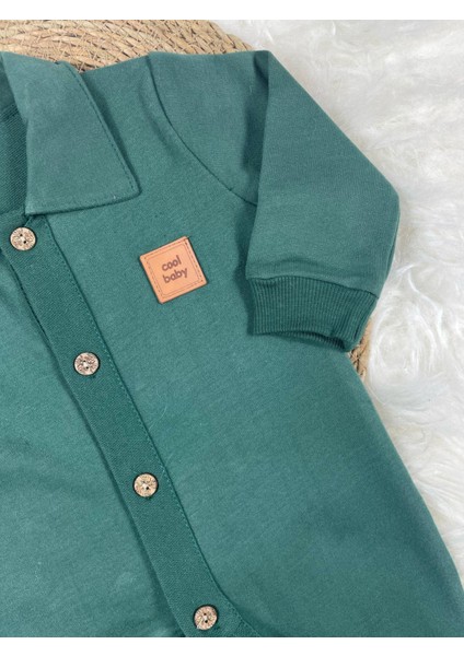 Gömlek Yaka Önden Düğmeli Arma Detaylı Erkek Bebek Tulum fiyatları