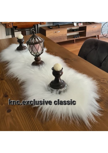 Beyaz Kürklü Peluş Masa Örtüsü Şık Dekoratif Lüks Elegant Modern Dekoratif Runner fiyatları